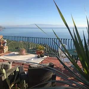 La Terrazza Sul Mare 3*, Taormina Italy